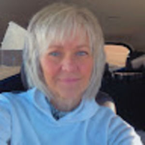 Meet your Posher, Janet